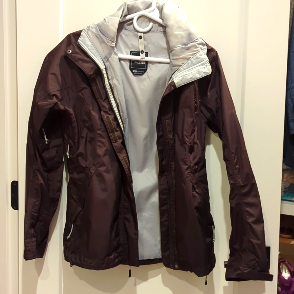 Small two in one North Face Jacket